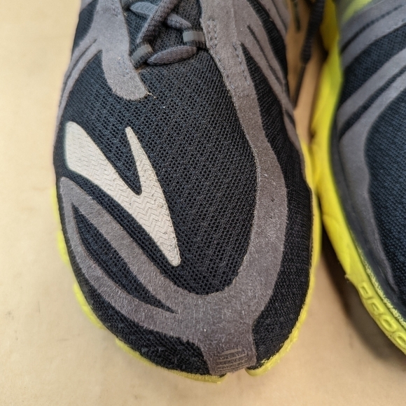Brooks Running Shoes Men\'s 12.5 Medium D Pure Cadence 2 Black Yellow 1101401D671 main image 11